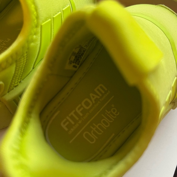 Adidas - Picture 4 of 6